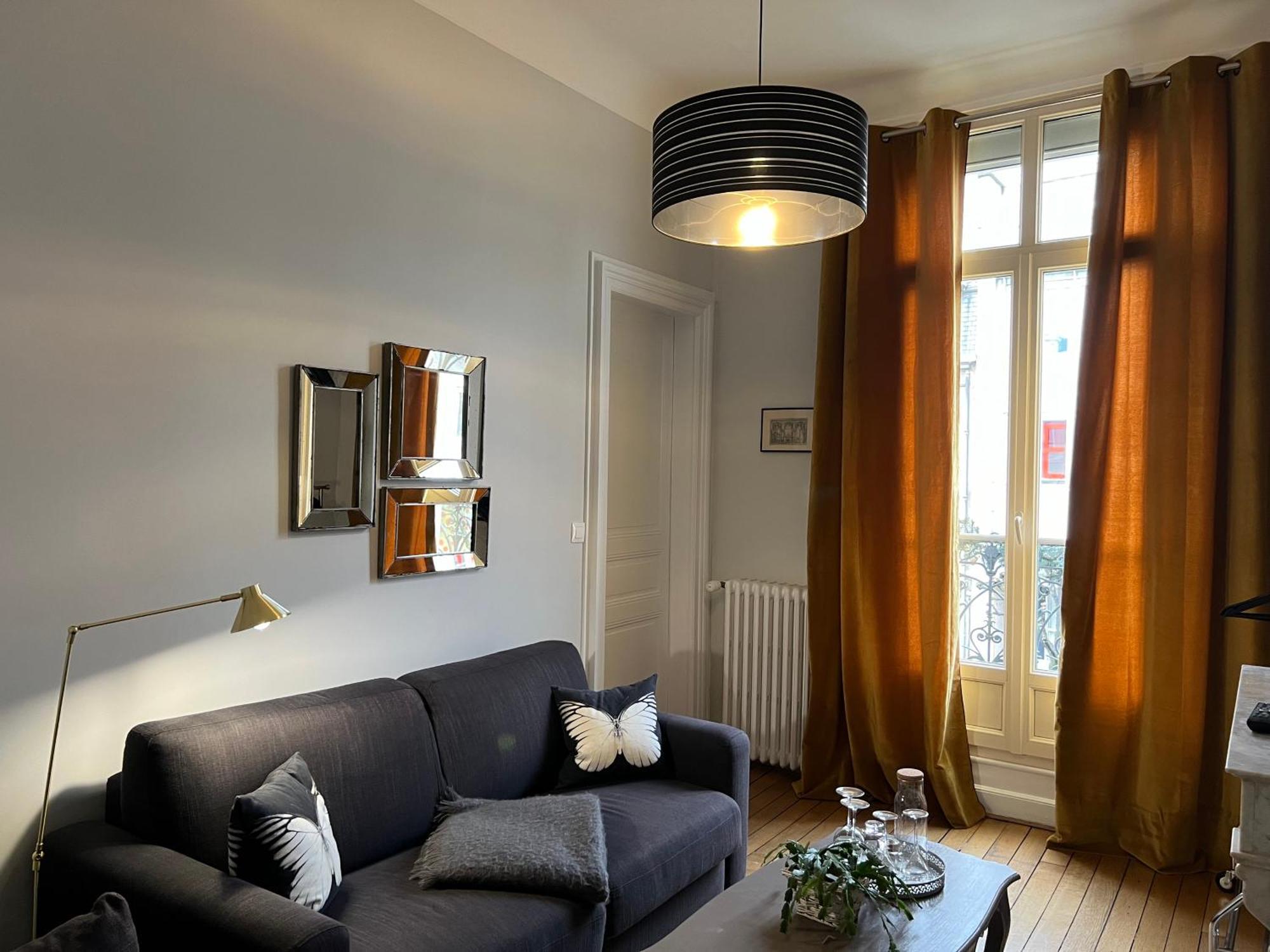 La Demeure Des Sacres - Cathedrale Bed & Breakfast Reims Exterior foto