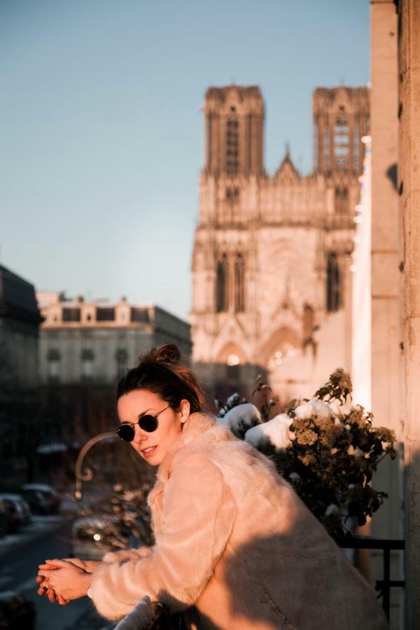 La Demeure Des Sacres - Cathedrale Bed & Breakfast Reims Exterior foto